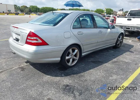 2005 Mercedes-Benz C 230 Kompressor Sport z USA, uszkodzony, nr VIN WDBRF40J35F723284